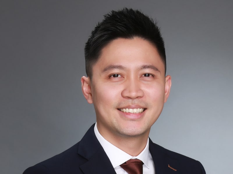 Dennis Siew